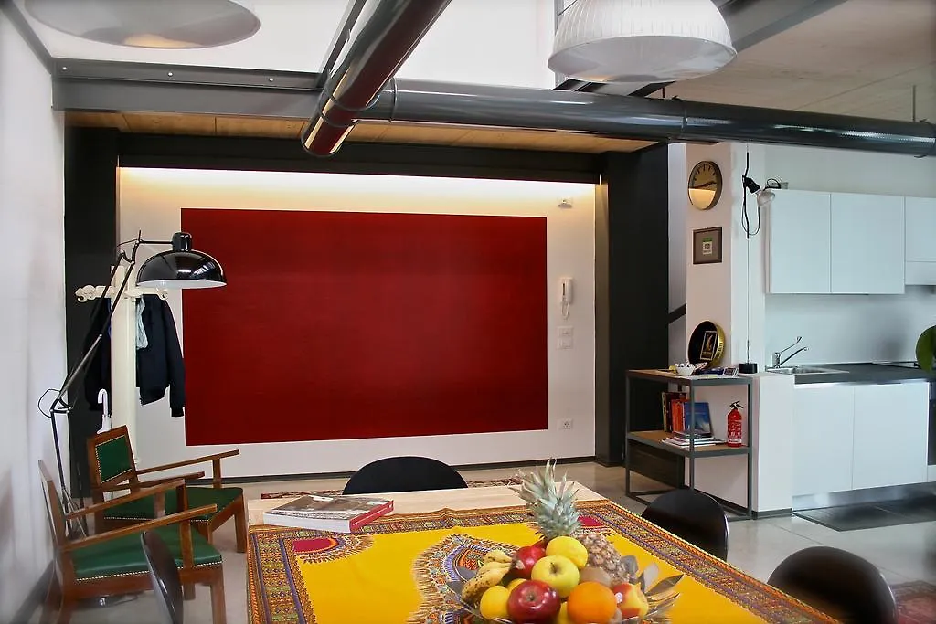 Loft Verona 2*,